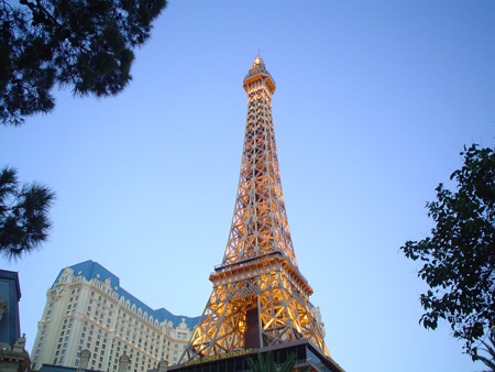 eiffel_tower